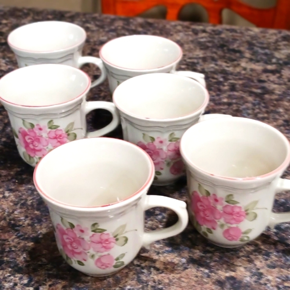 7 Roseland Cream and pink rose coffee cups mugs. 1995-2009.